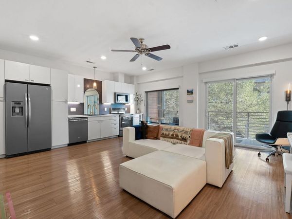 4361 S Congress Ave, Unit 322, Austin, TX 78745