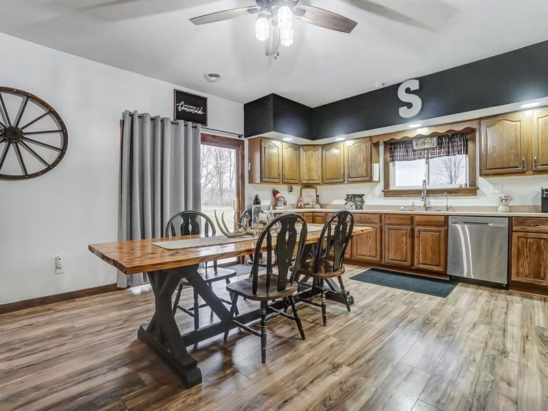 13053 E National Road, South Vienna, OH 45369 Photo 14