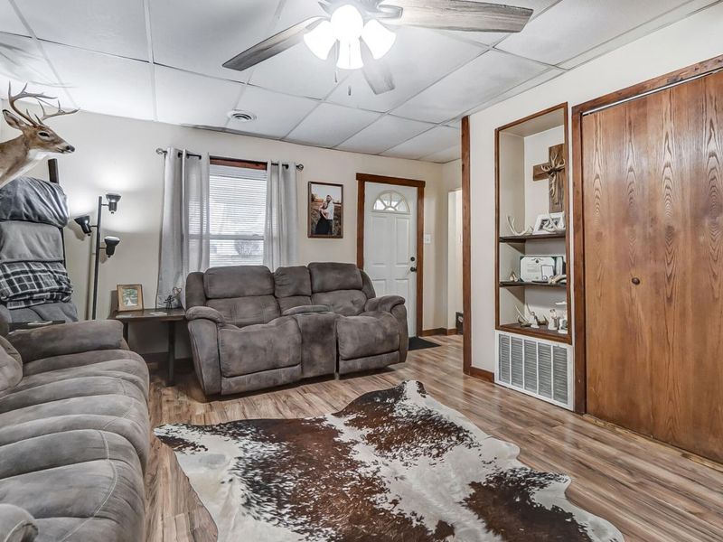 13053 E National Road, South Vienna, OH 45369 Photo 6