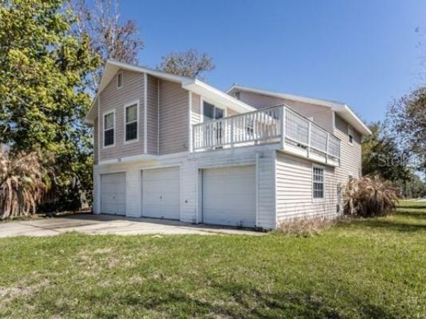 58 KANKAKEE TRAIL , PALM COAST, FL 32164