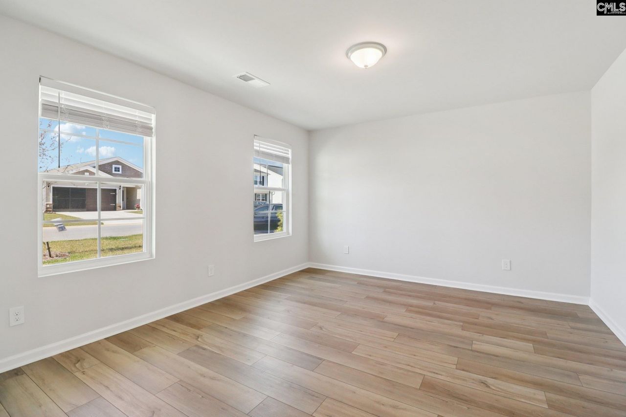 702 Clementine Run  Photo 34