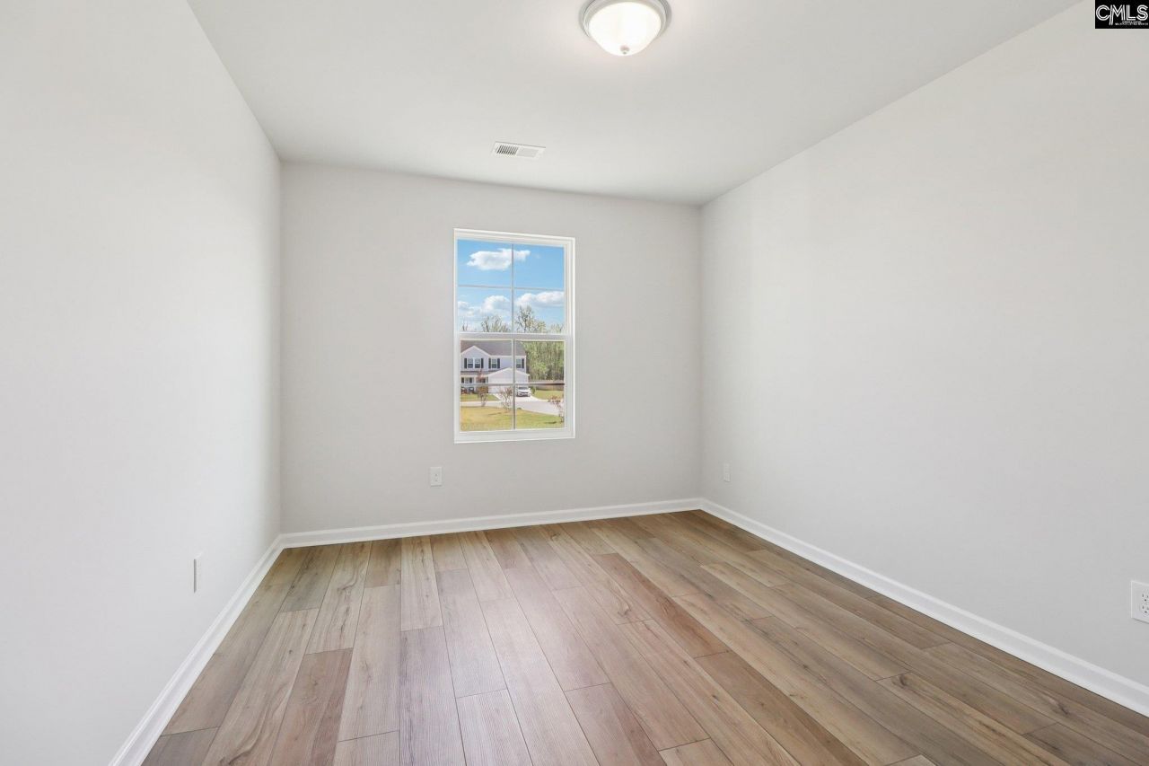 702 Clementine Run  Photo 36