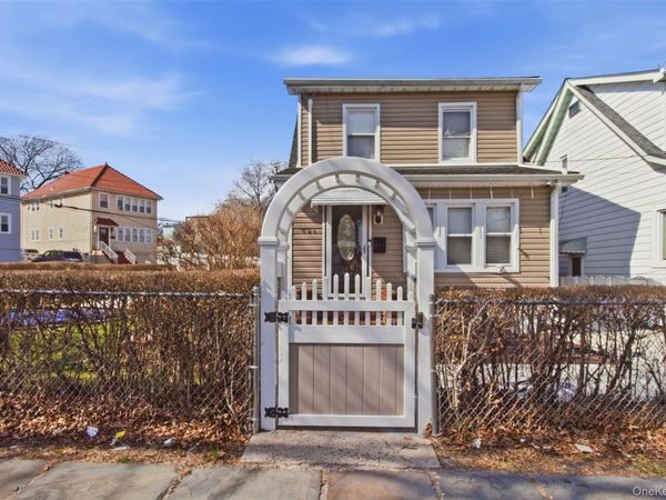 620 S 9th Avenue , Mount Vernon, NY 10550