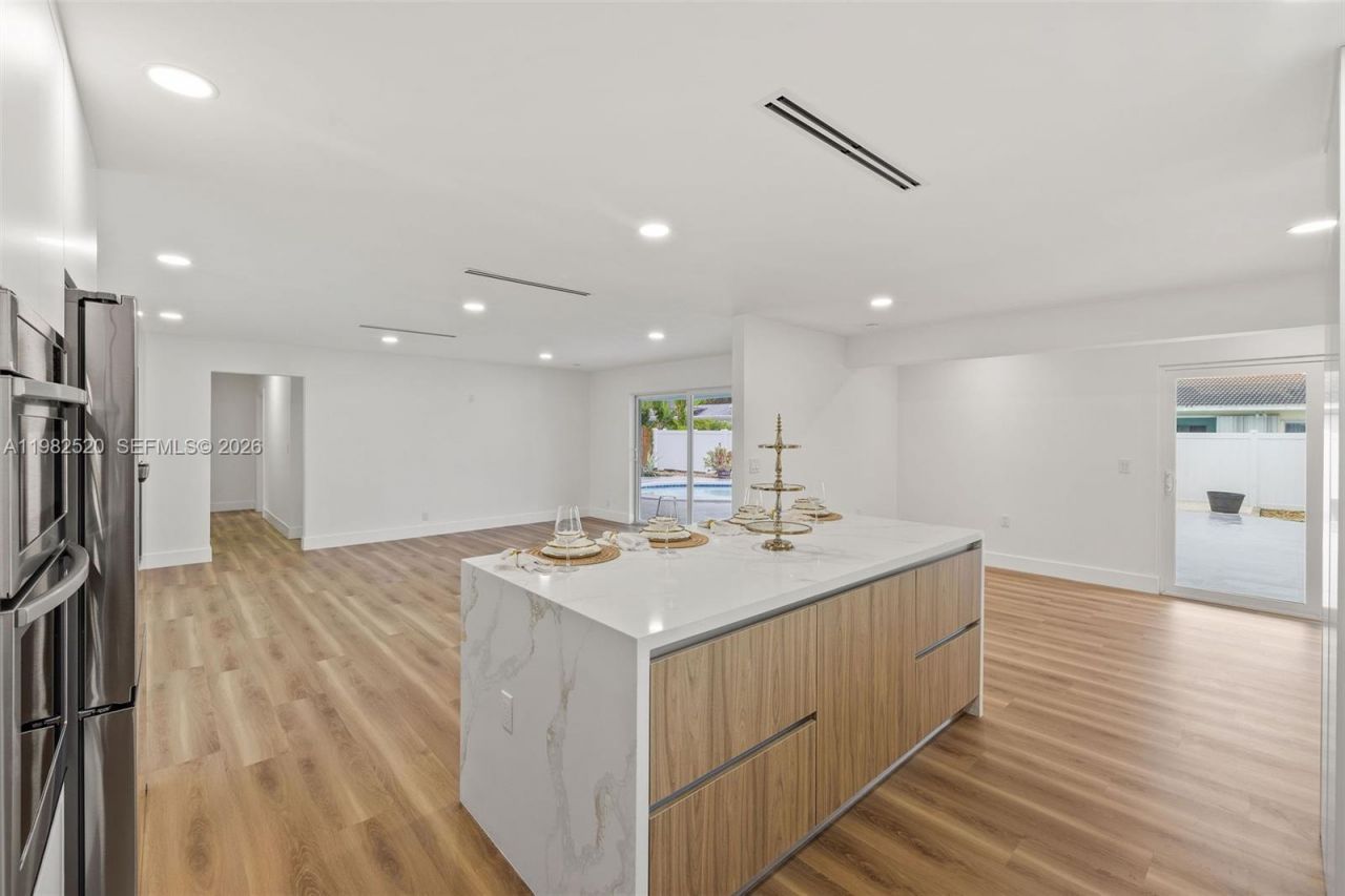 437 NW 13th Dr , Boca Raton, FL 33486 Photo