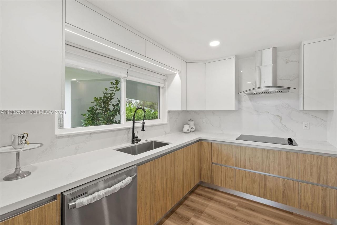 437 NW 13th Dr, Boca Raton, FL 33486 Photo