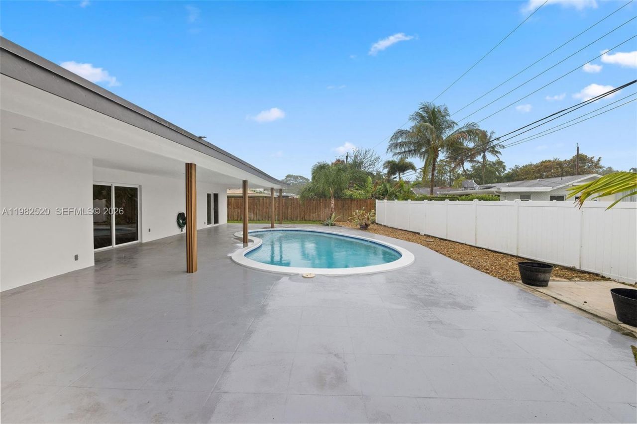 437 NW 13th Dr , Boca Raton, FL 33486 Photo