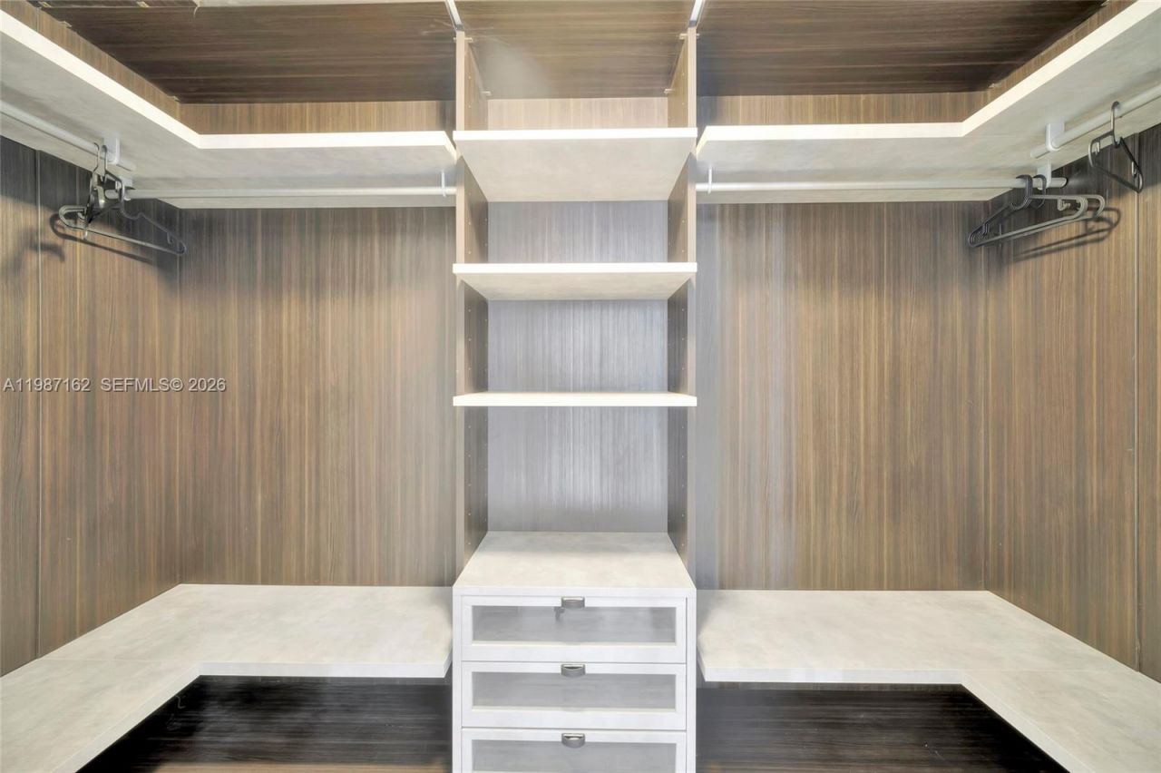 801 S Miami Ave , Unit 2909, Miami, FL 33130 Photo