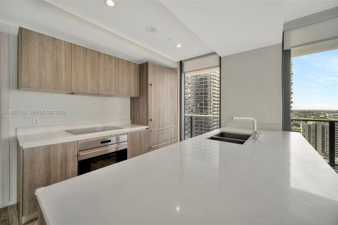 801 S Miami Ave , Unit 2909, Miami, FL 33130 Photo