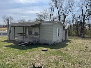 183 Circle Lane, Burnside, KY 42519