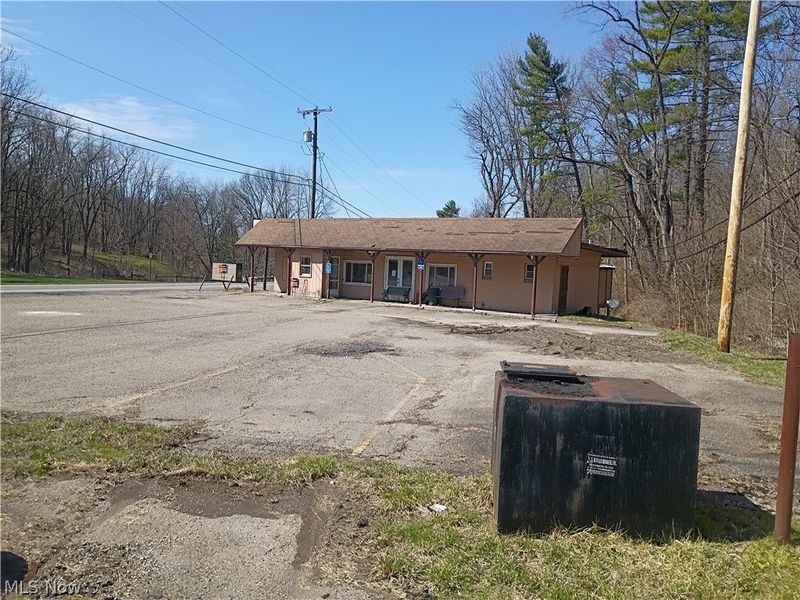 42250 Cadiz Dennison Road, Cadiz, OH 43907 Photo 6