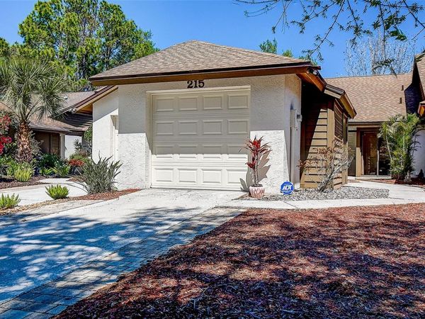 215 LIGHTHOUSE COURT , Unit 40215, SAFETY HARBOR, FL 34695