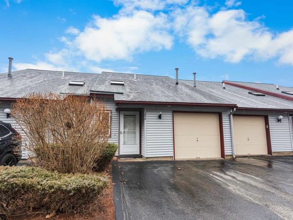 254 Stonebridge Drive, Nashua, NH 03063