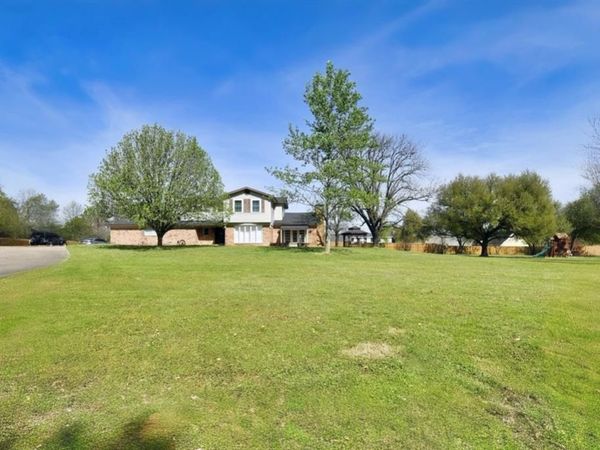 802 W Coke Road, Winnsboro, TX 75494