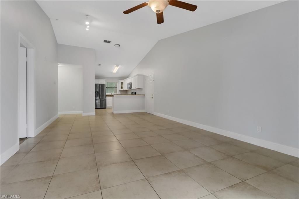 2130 Arbour Walk Cir, Unit 2724, Naples, FL 34109 Photo