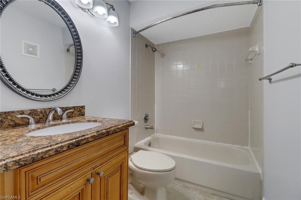 2130 Arbour Walk Cir, Unit 2724, Naples, FL 34109 Photo