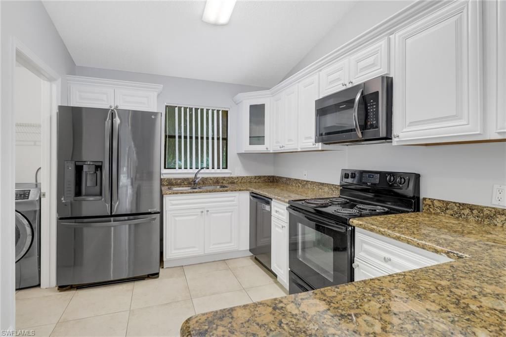 2130 Arbour Walk Cir, Unit 2724, Naples, FL 34109 Photo