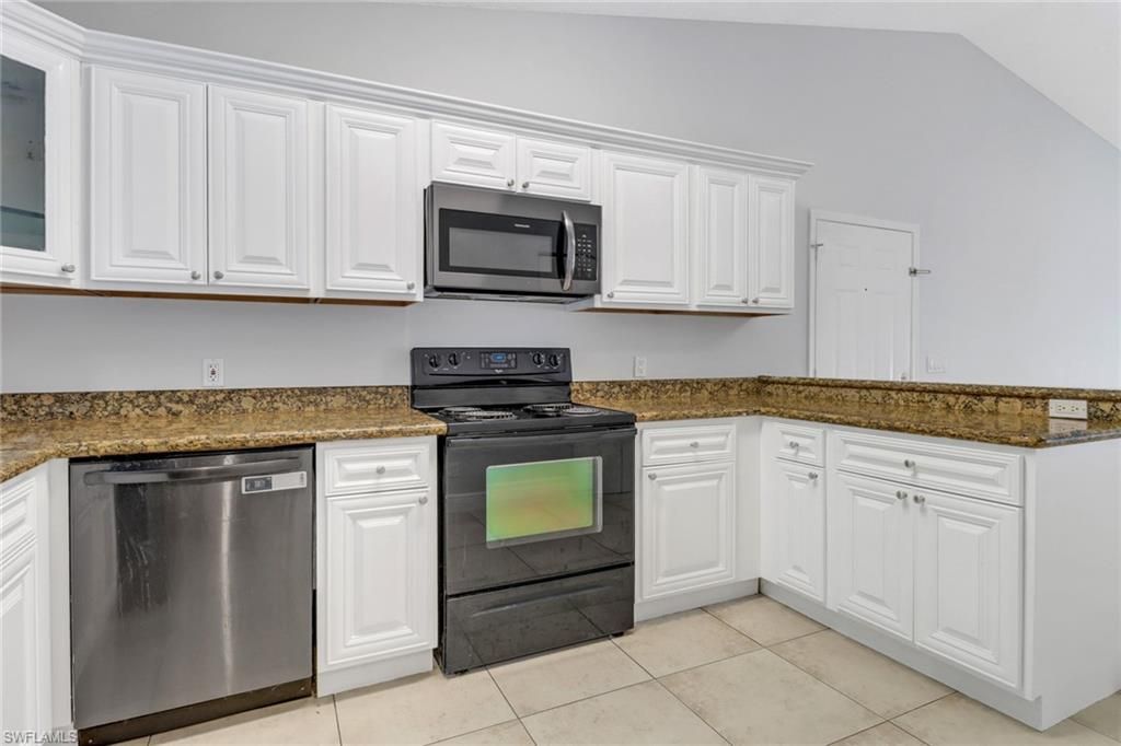 2130 Arbour Walk Cir, Unit 2724, Naples, FL 34109 Photo