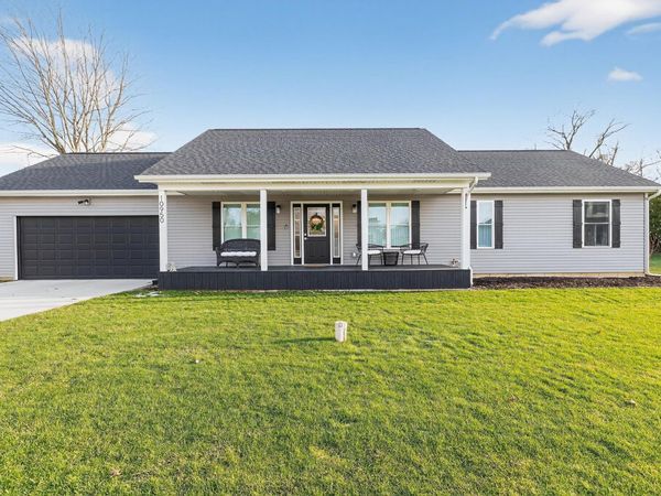 10950 Fairview Avenue, Osceola, IN 46561