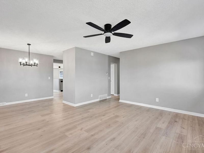 5062 Orangelawn, Delhi Twp, OH 45238 Photo 8