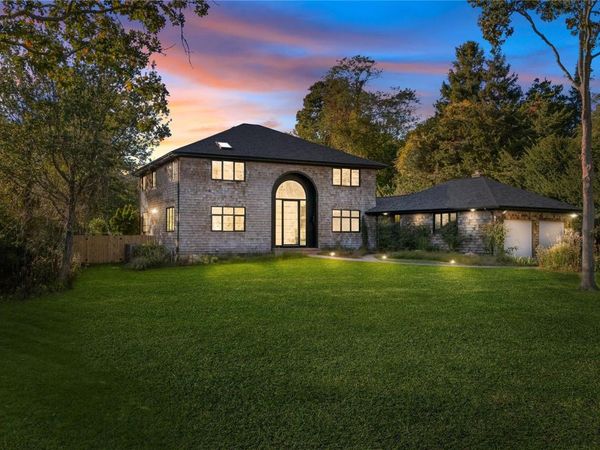 15 Atterbury Road , Southampton, NY 11968