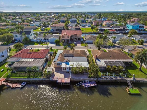 9900 ISLAND HARBOR DRIVE, PORT RICHEY, FL 34668