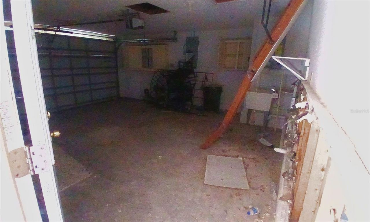 9900 Island Harbor Drive, Port Richey, FL 34668 Photo