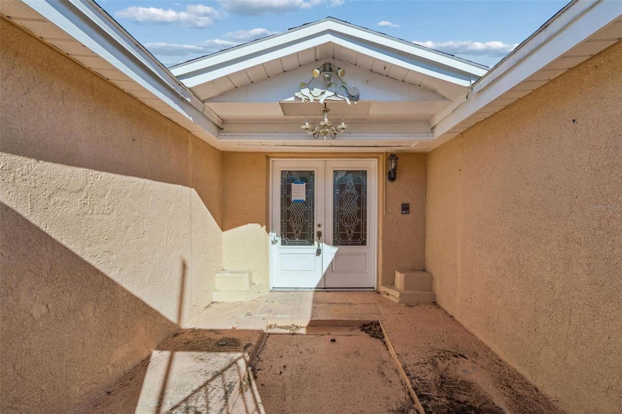 9900 Island Harbor Drive, Port Richey, FL 34668 Photo