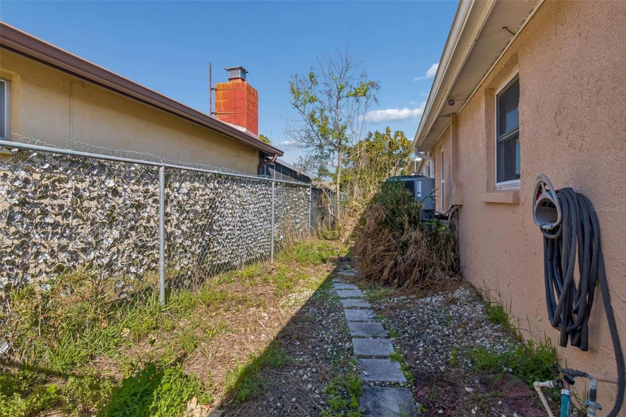 9900 Island Harbor Drive, Port Richey, FL 34668 Photo