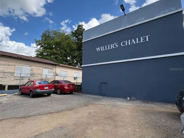 Carrera 132 AVENIDA MUÃ?OZ RIVERA. EDIFICIO WILLER, PENUELAS, PR 00624