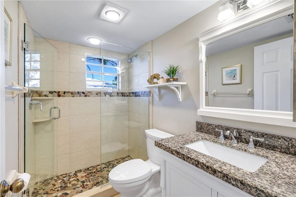 4111 Lake Forest Dr, Unit 513, Bonita Springs, FL 34134 Photo