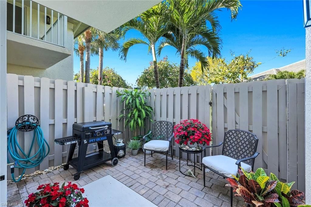 4111 Lake Forest Dr, Unit 513, Bonita Springs, FL 34134 Photo