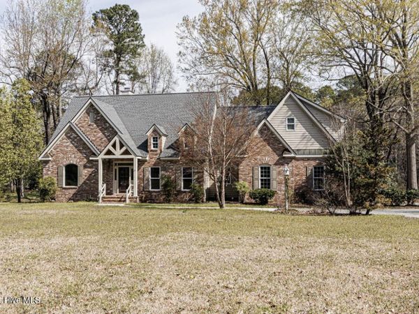 5422 Lochmere Bay Drive , Rocky Mount, NC 27803