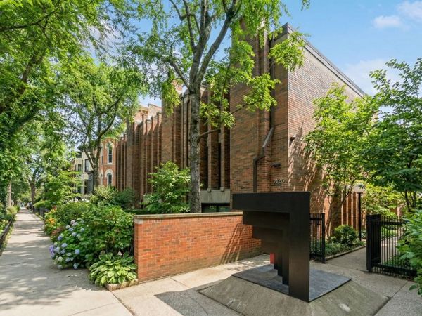 2128 N Sedgwick Street, Unit 7, Chicago, IL 60614