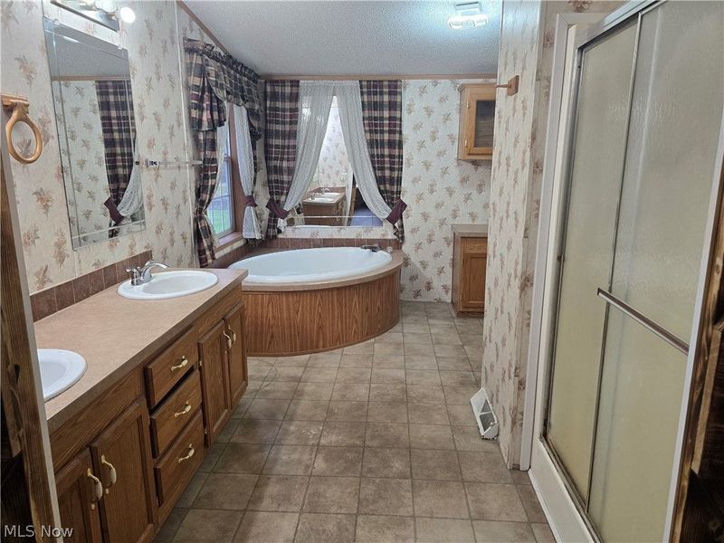 1389 Old Kyle Road, Dorset, OH 44032 Photo 12