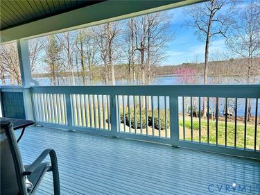34 Spinnaker Cove Drive, Midlothian, VA 23112