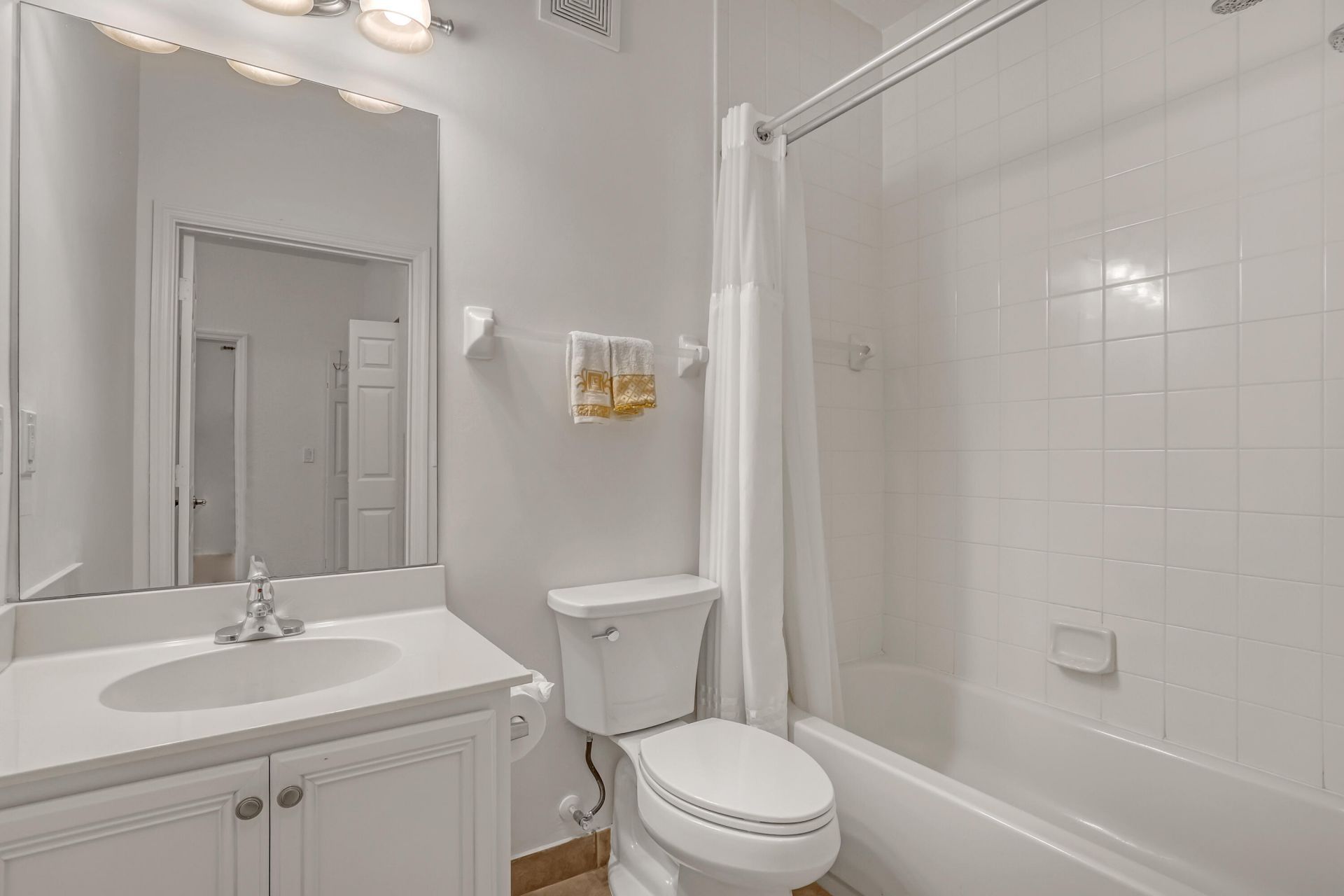 4851 Bonsai Circle, Unit 115, Palm Beach Gardens, FL 33418 Photo