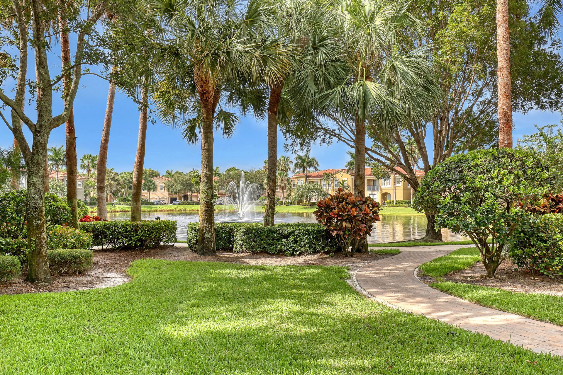 4851 Bonsai Circle, Unit 115, Palm Beach Gardens, FL 33418 Photo