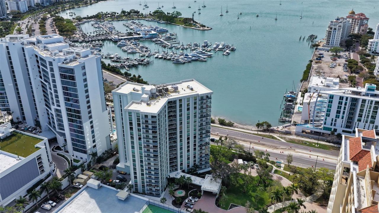 1111 N Gulfstream Avenue, Unit 10E, Sarasota, FL 34236 Main Photo