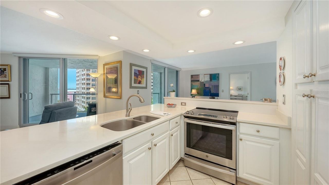 1111 N Gulfstream Avenue, Unit 10E, Sarasota, FL 34236 Photo