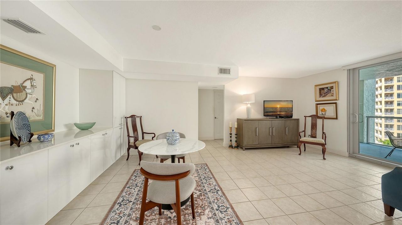 1111 N Gulfstream Avenue, Unit 10E, Sarasota, FL 34236 Photo