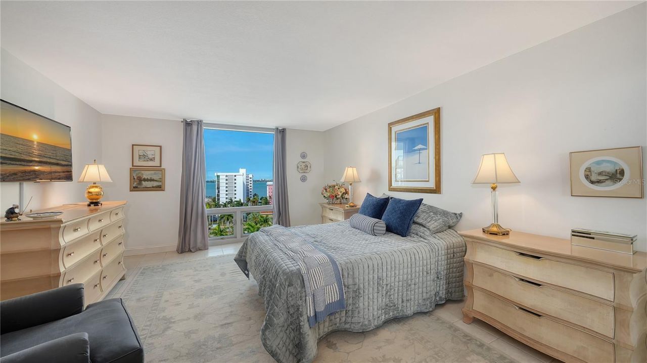 1111 N Gulfstream Avenue, Unit 10E, Sarasota, FL 34236 Photo