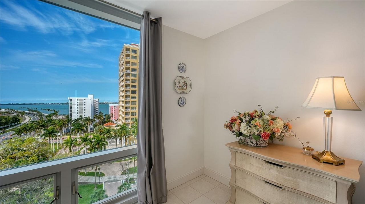 1111 N Gulfstream Avenue, Unit 10E, Sarasota, FL 34236 Photo