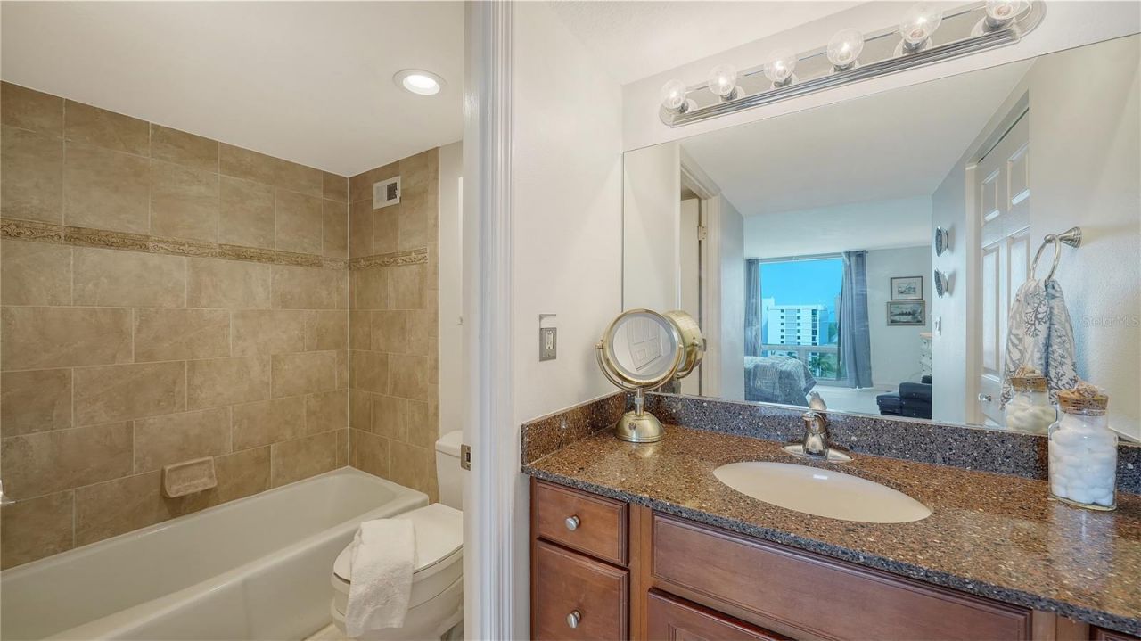 1111 N Gulfstream Avenue, Unit 10E, Sarasota, FL 34236 Photo