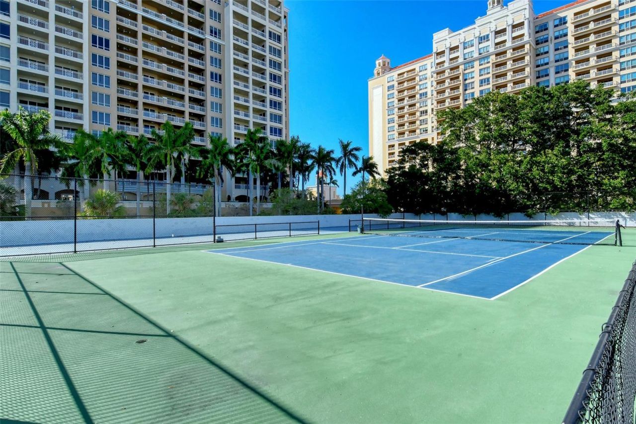 1111 N Gulfstream Avenue, Unit 10E, Sarasota, FL 34236 Photo