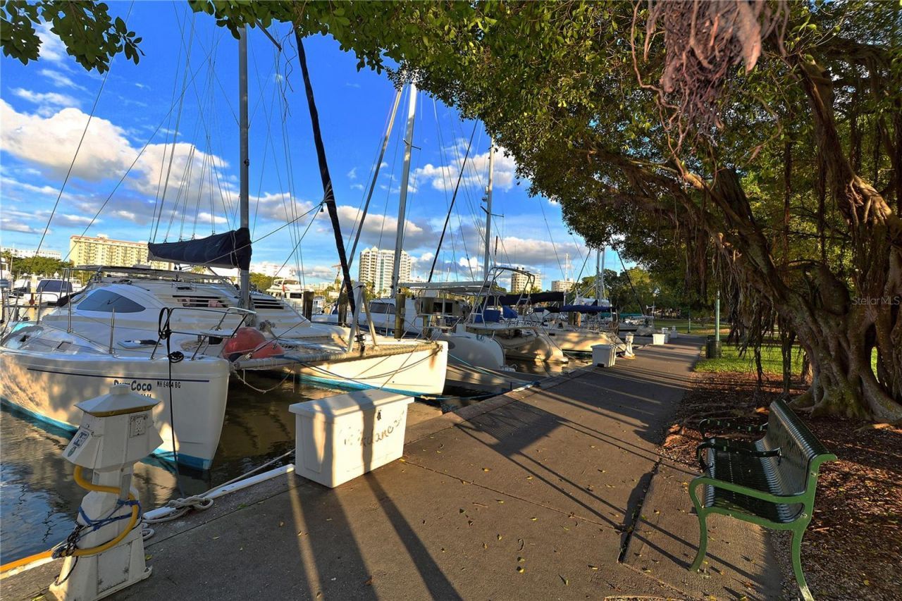 1111 N Gulfstream Avenue, Unit 10E, Sarasota, FL 34236 Photo