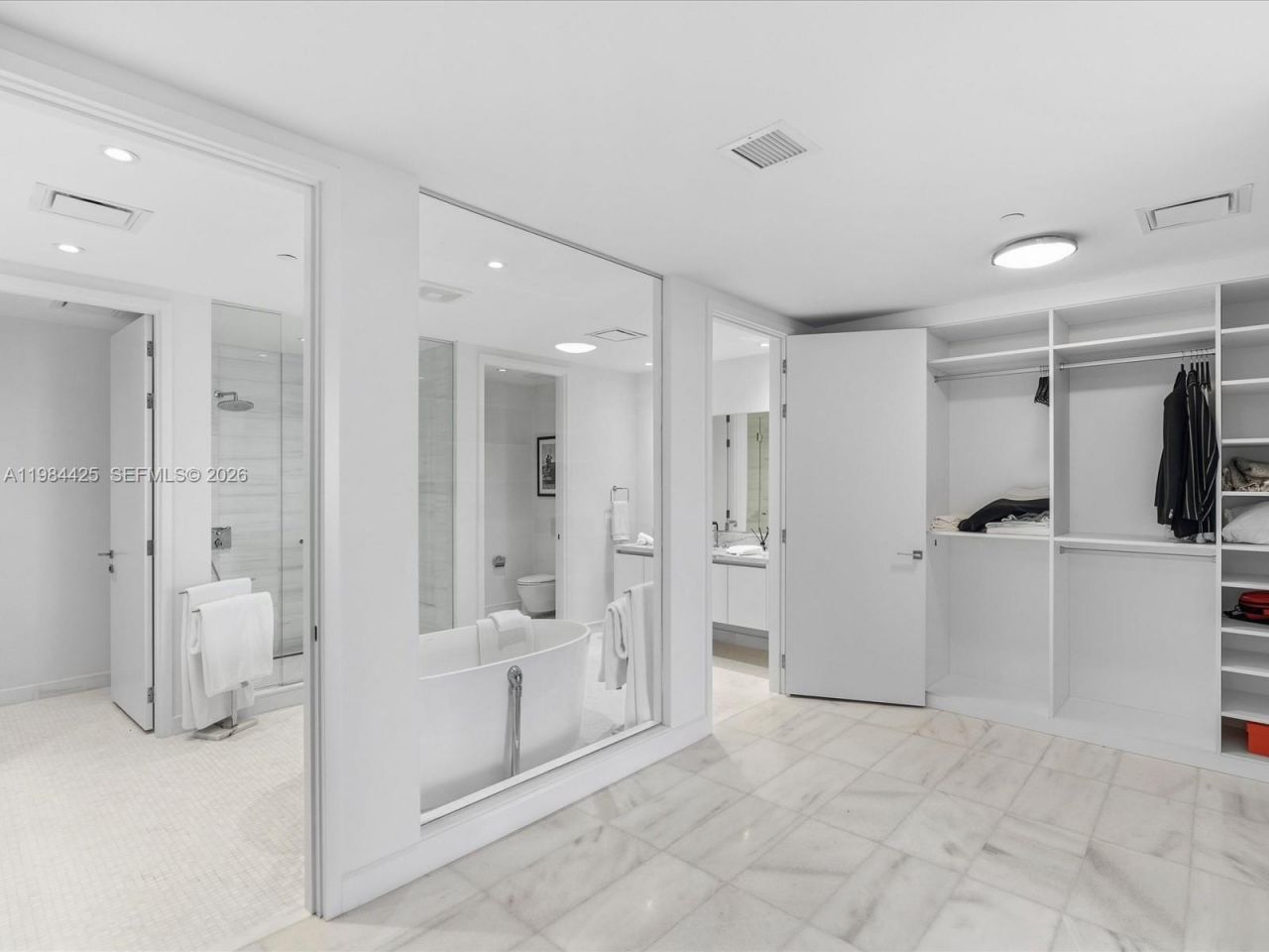 700 NE 26th Ter, Unit 4203, Miami, FL 33137 Photo