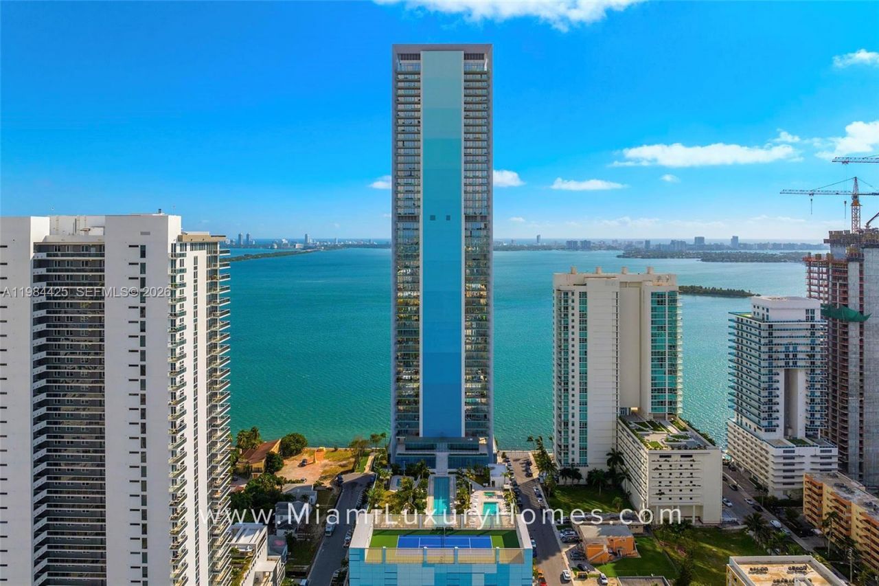 700 NE 26th Ter, Unit 4203, Miami, FL 33137 Photo