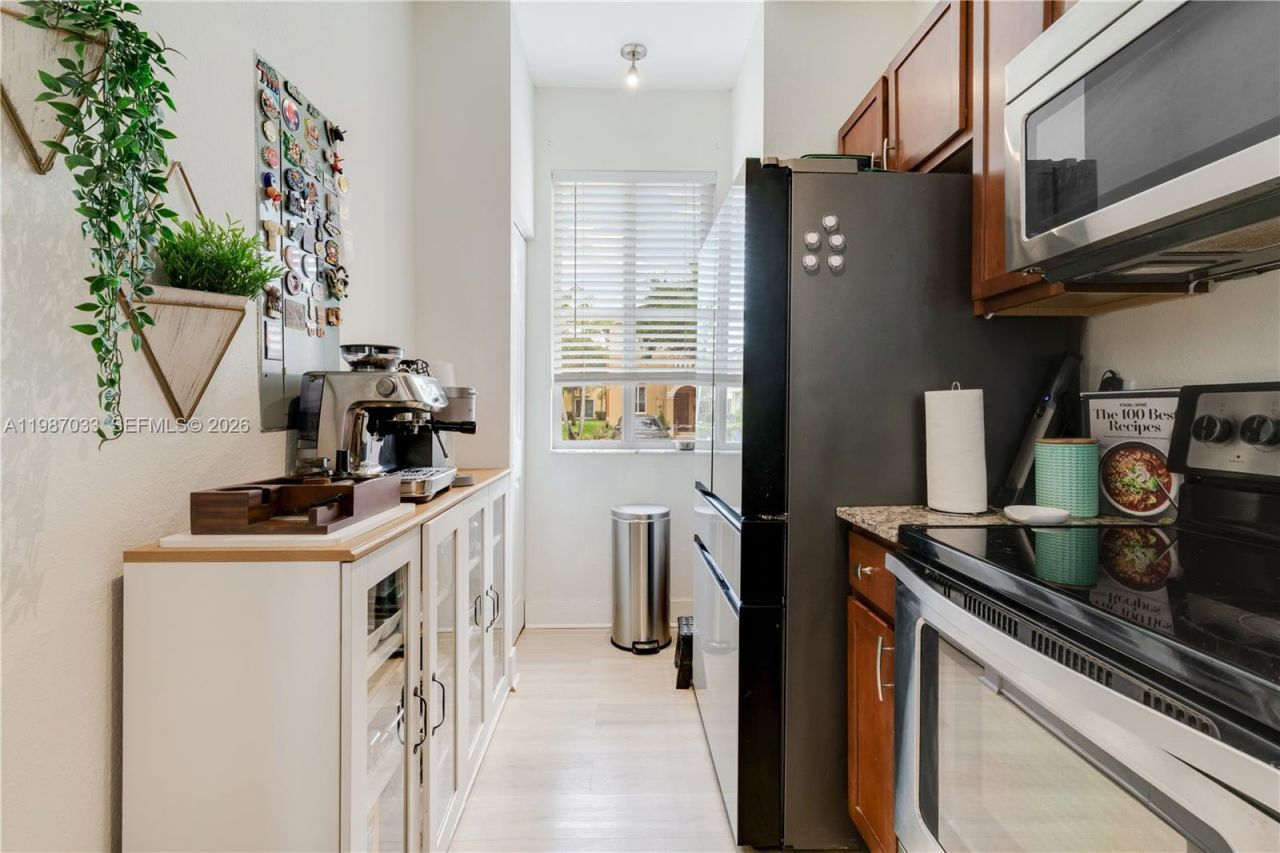 8916 SW 19th St , Miramar, FL 33025 Photo