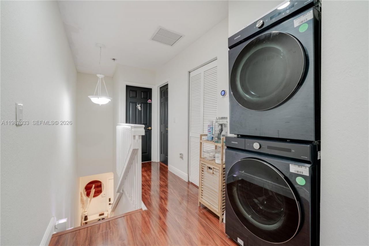 8916 SW 19th St , Miramar, FL 33025 Photo