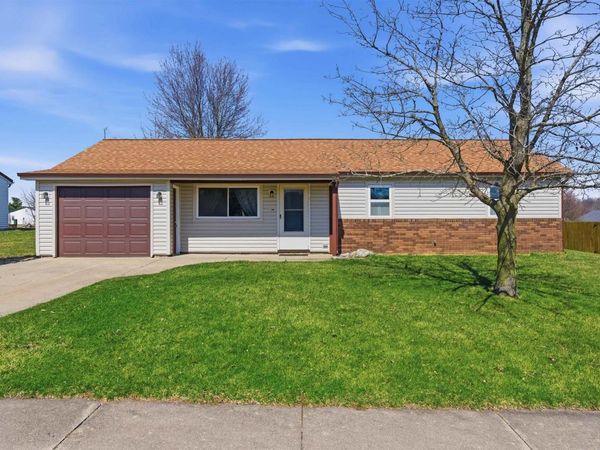 2107 Pueblo Drive, Kendallville, IN 46755